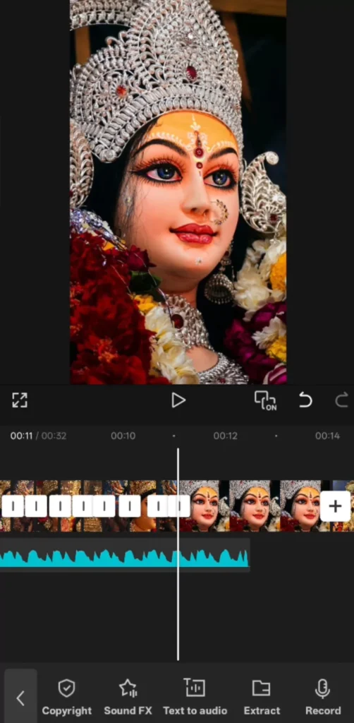 Create Stunning Navratri status videos with CapCut (Step-by-Step Guide 2025) 12 Keep repeating the split and delete process to complete adjustment